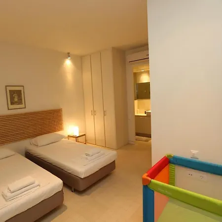 Holiday home Zoi Posidhonia (Syros)